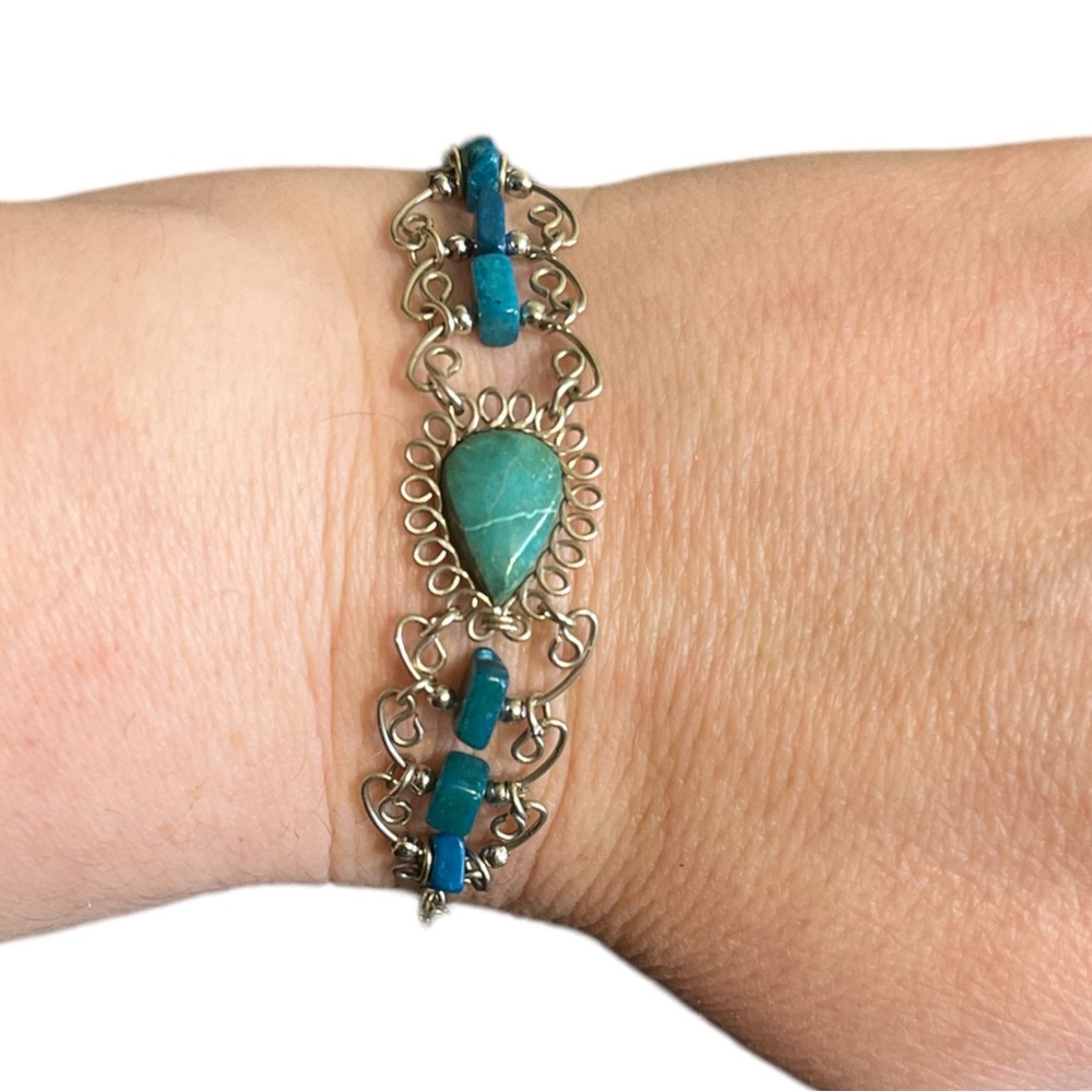 Wire Filigree Stone Bracelet